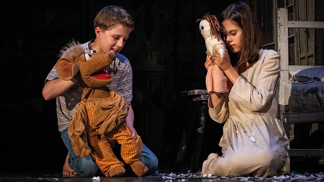 Geheime Freunde im Jungen Theater Bonn