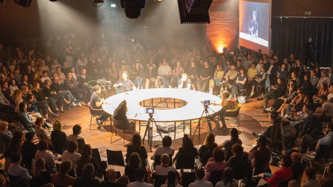 Pentagon: Jahresrückblick // Postmigrantische Politsatire