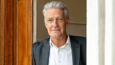 Max Moor: Schwestern. Trotz allem