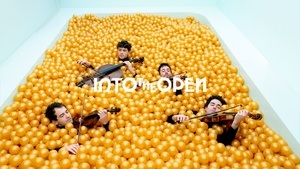 OPENING: vision string quartet x Videomapping