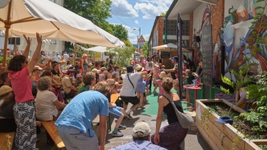 LABYRINTH Straßenkunstfest