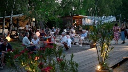 ZELTIVAL @ Kulturzentrum TOLLHAUS