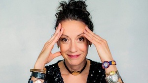 Alice Köfer – Alles zu meiner Zeit