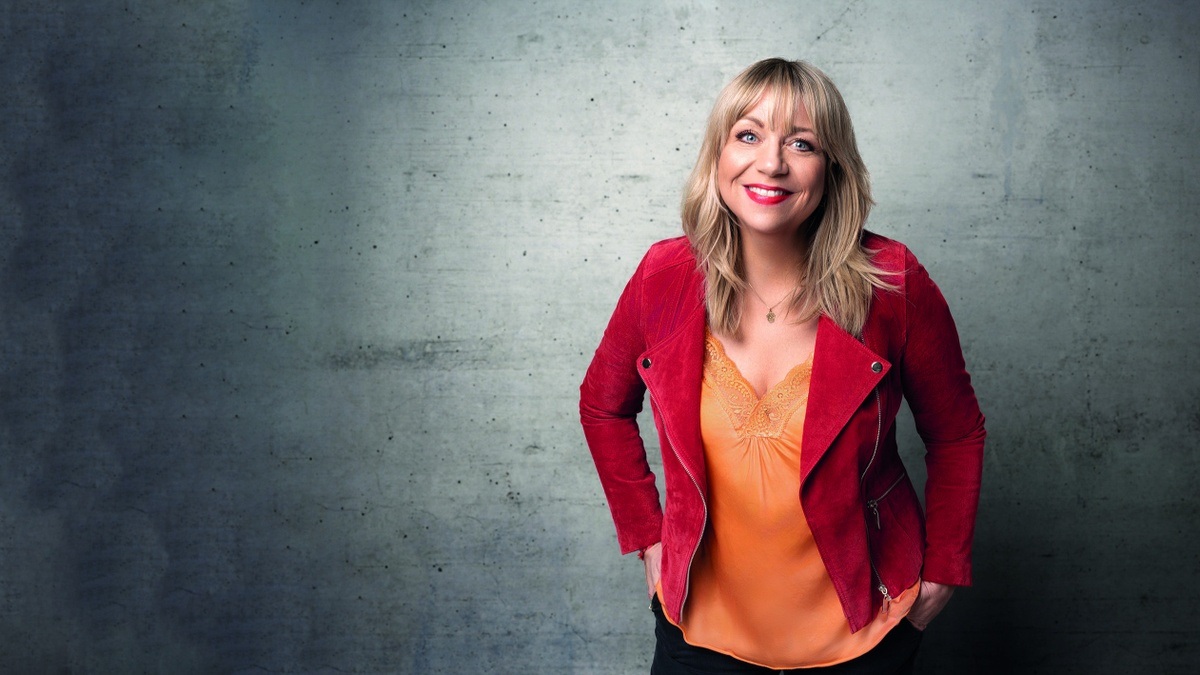 Mirja Regensburg - HAPPY.