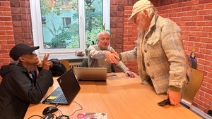 Digitale Sprechstunde und DIGITALKURS für Senior*innen