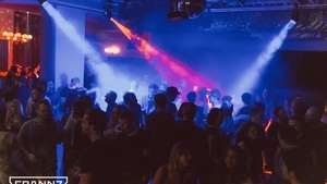 Rebel Yell- Love the 80s! -auf 3 Floors-