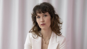 SpeakEasy | mit Katja Lewina