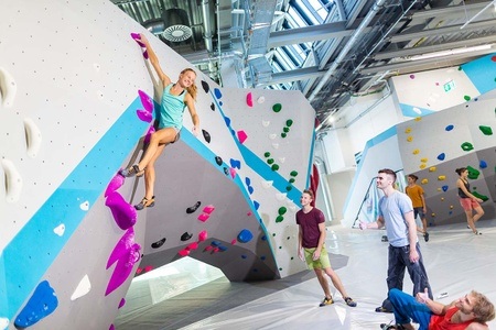 Gratis bouldern für  Neukund*innen an den Adventssonntagen
