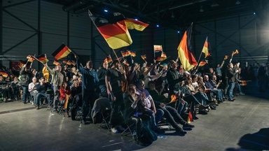 „Echokammer Deutschland - Fotografische Positionen zum Rechtsruck in Deutschland“ / Triennale der Photographie Hamburg Expanded