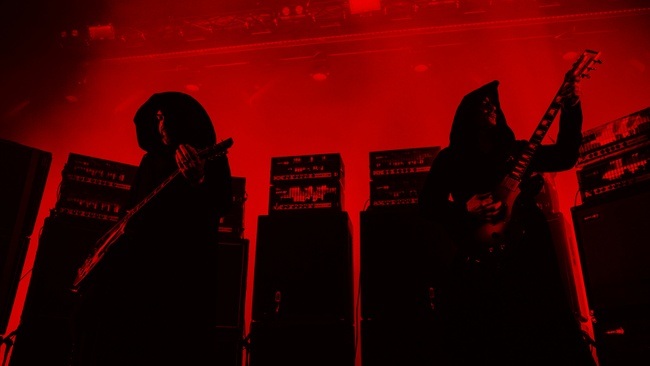 Sunn O)))