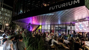 To all our future lovers – LNDM 2025