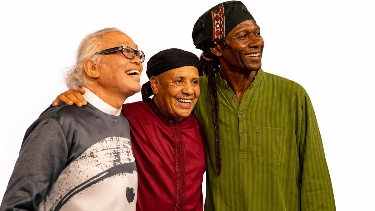 Majid Bekkas, Nguyên Lê und Hamid Drake feat. Manuel Hermia - Gnawa World Blues