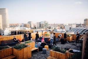 Rooftop Concert with FREE drinks (Christmas Edition | Gezellig Sessions)