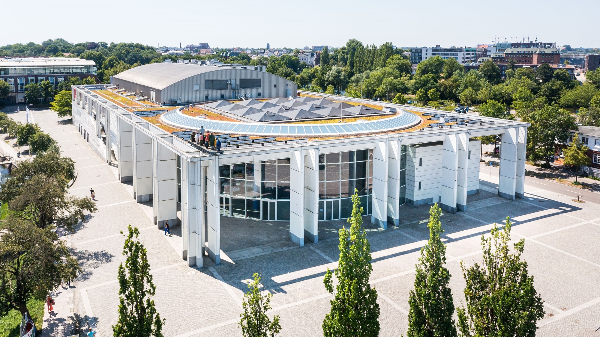 Titelbild der Location Musik- und Kongresshalle Lübeck