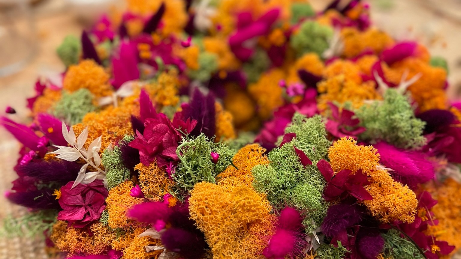 Adventskranz mit Trockenblumen