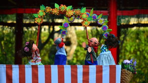 Kasper, Teufel, Pfannekuchen mit Sebastian Günther (ab 4 J.)