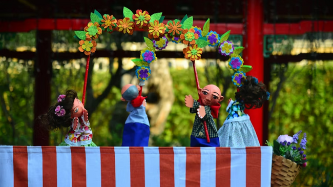 Kasper, Teufel, Pfannekuchen mit Sebastian Günther (ab 4 J.)