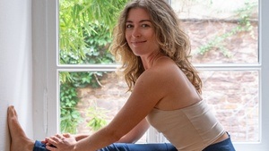 Mobility Yoga - Yoga in Karlsruhe für Beweglichkeit, Stabilität und ein besseres Körperverständnis. Kleine Gruppe. Exklusive Location.