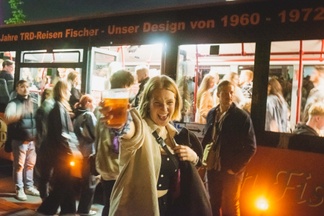 Bäumchen Wechsel Dich: Eine Nacht, eine Stadt, ein Ticket