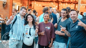Expats & Locals | Wöchentliche Donnerstags Treffen | Social Melting Pot