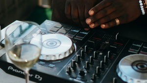 art.soul x StadtPalais – Open Air Season Opening
