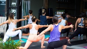 Pop Up Yoga mit Susa