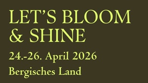 YOGA RETREAT I Let’s Bloom & Shine