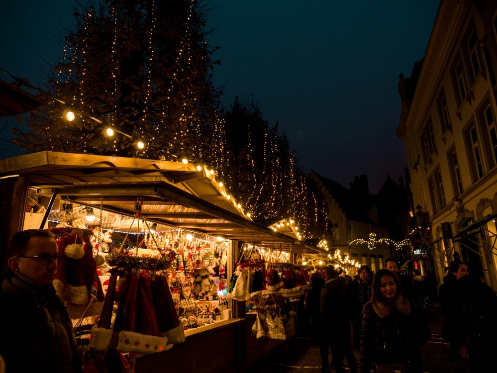 Umwelt- und Weihnachtsmarkt in der Sophienstraße