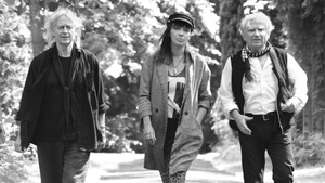 TON STEINE SCHERBEN feat. BIRTE VOLTA