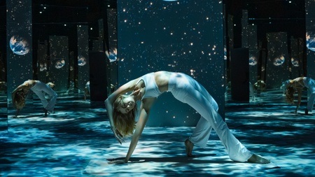 Immersives Yoga (Kosmos)