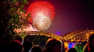 Kölner Lichter 2025 im Rheinloft Cologne