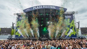 Plaza Festival | N-JOY  | The Chainsmokers, AYLIVA uvm.