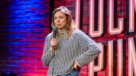LUCKY SHOT - Comedy Open Mic