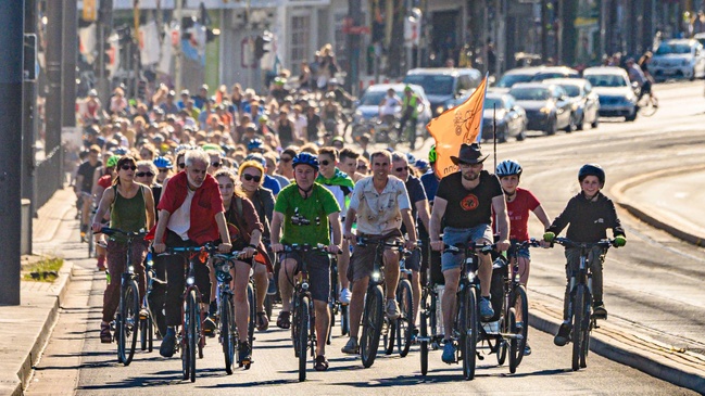 Bonns größte Afterwork-Radtour – mit Musik & guter Stimmung