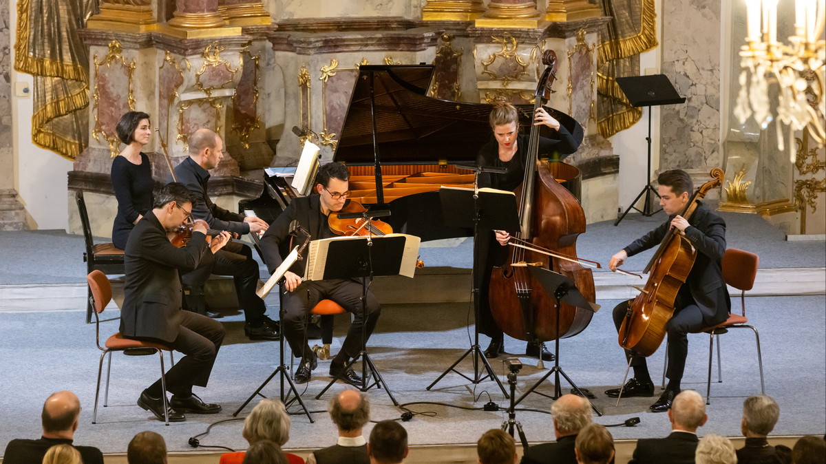 Titelbild der Veranstaltung Romantische Kammermusik - Schumanns Klavierquintett mit Solisten der Bayerischen Kammerphilharmonie