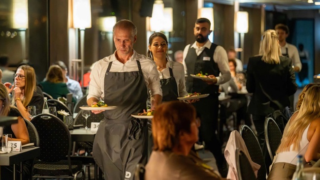 Dinner and Dance Moments Düsseldorf