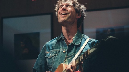 Schienenbuskonzert mit Bram van Langen