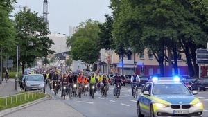Nachtradeln-Demo #Radvolution - ein verbessertes Straßenverkehrsrecht für die Verkehrswende