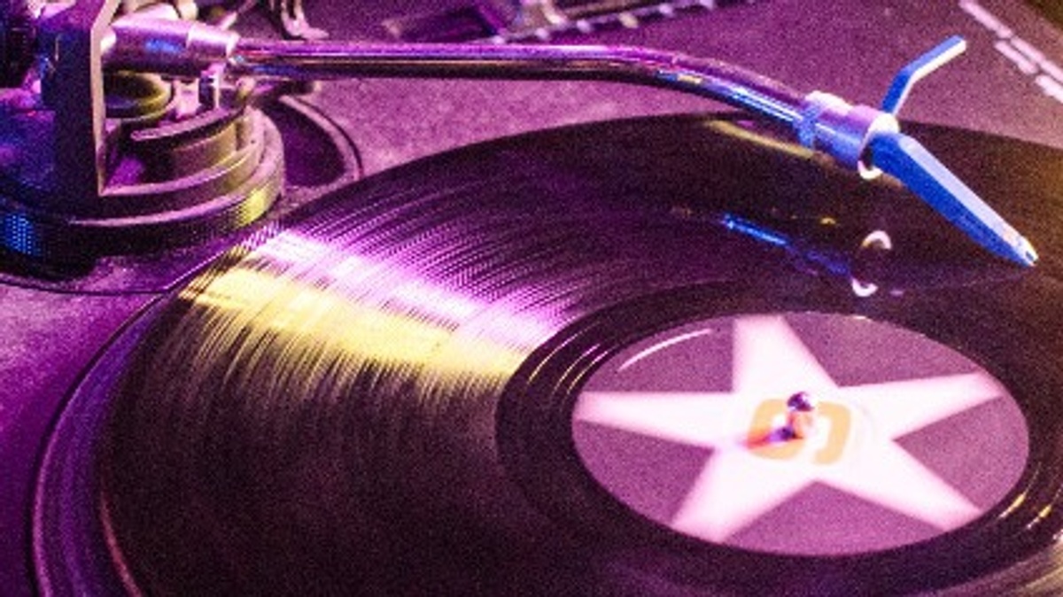 BEST OF THE DECADES  (90s till today) mit Dr. SOMMER