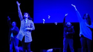 DER GESCHLOSSENE HIMMEL / ЗАКРИТЕ НЕБО