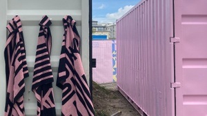 Tattoo-Aktion und limitiertes Badetuch: KKB-Container auf dem NEUS Festival