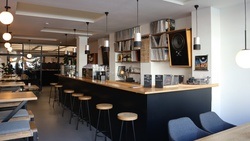 mono Listening Café