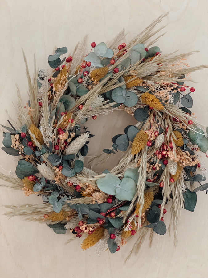 Titelbild der Veranstaltung TROCKENBLUMEN ADVENTSKRANZ | WORKSHOP