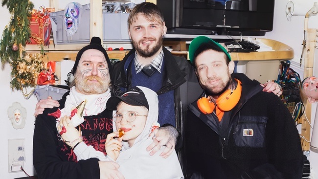 Team Scheisse • "Flinta Winta" • Live in Leipzig 💥