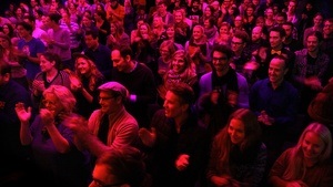 898. Kunst gegen Bares