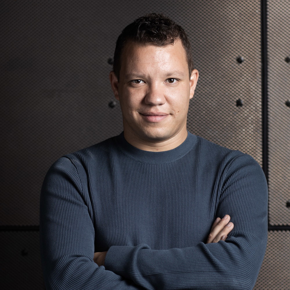 Ryan Bancroft dirigiert Mendelssohn Bartholdy, Mozart und Zemlinsky