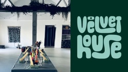 VELVET HOUSE