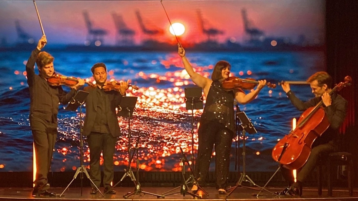 Titelbild der Veranstaltung Sundown Concerts - The Music of Billie Eilish & The Weeknd