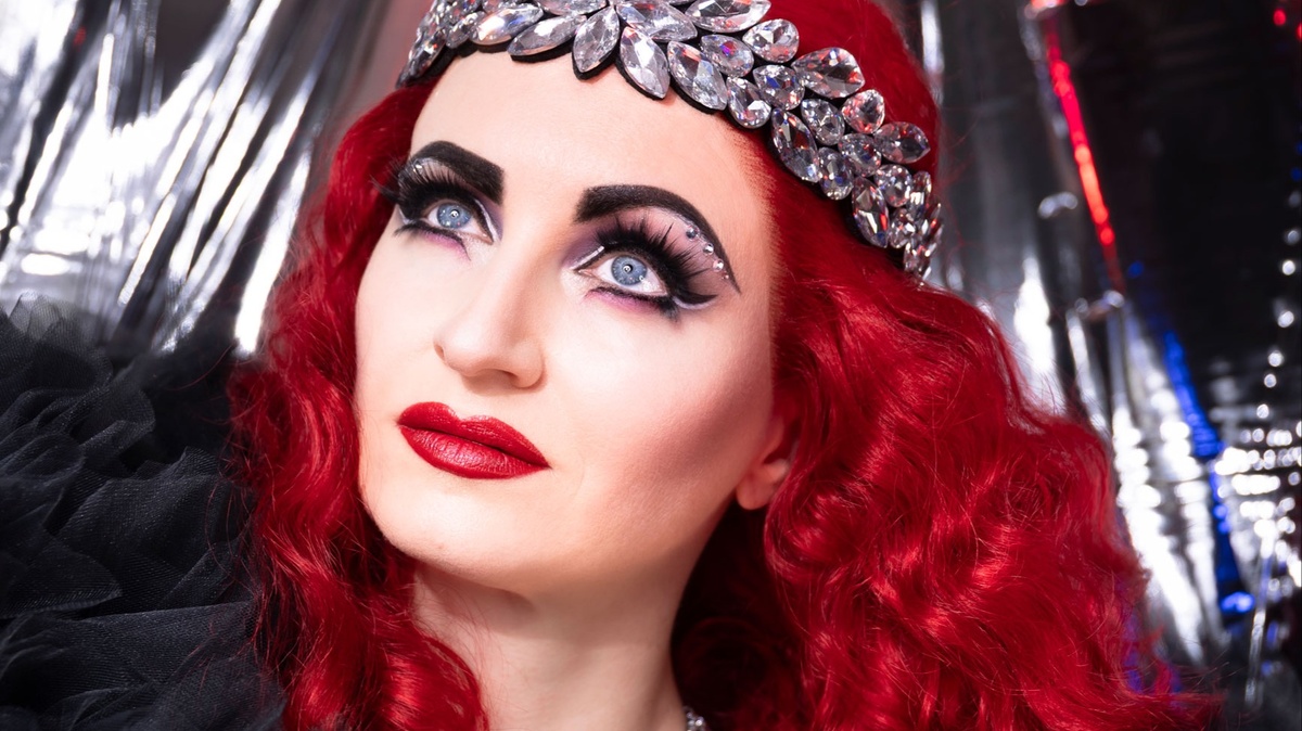 Ruby Tuesday \u002D Burlesque, Drag, Fire