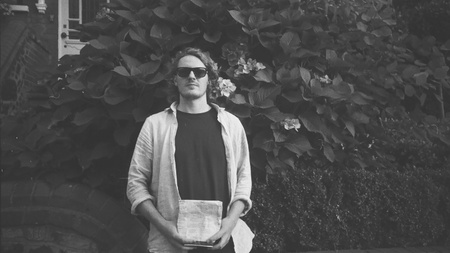 Skinshape live Behind the Green Door